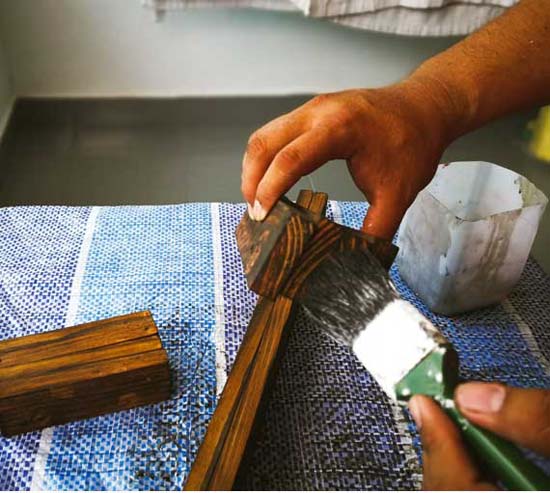 Henderson Refinishing offers quality refinishing services